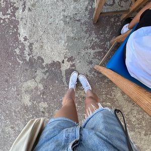 Meet your Posher, Clara